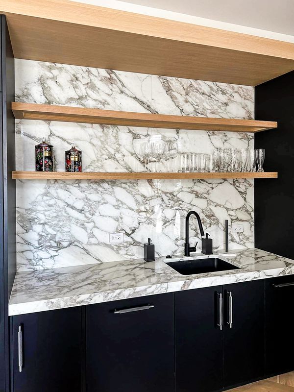 Marble Bar Countertop Fabrication & Installation Project In Park Ridge, IL